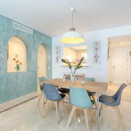 Sea & Mountain View Penthouse