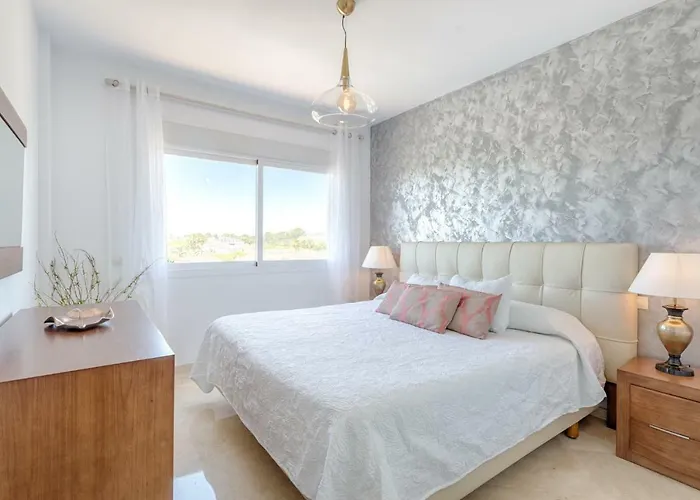 Sea & Mountain View Penthouse