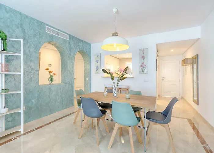 Sea & Mountain View Penthouse